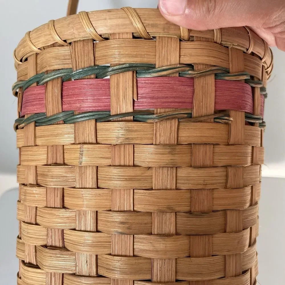 Vintage Rustic Country Woven Stair Basket Cottagecore Tan Red Green 13' x 14'